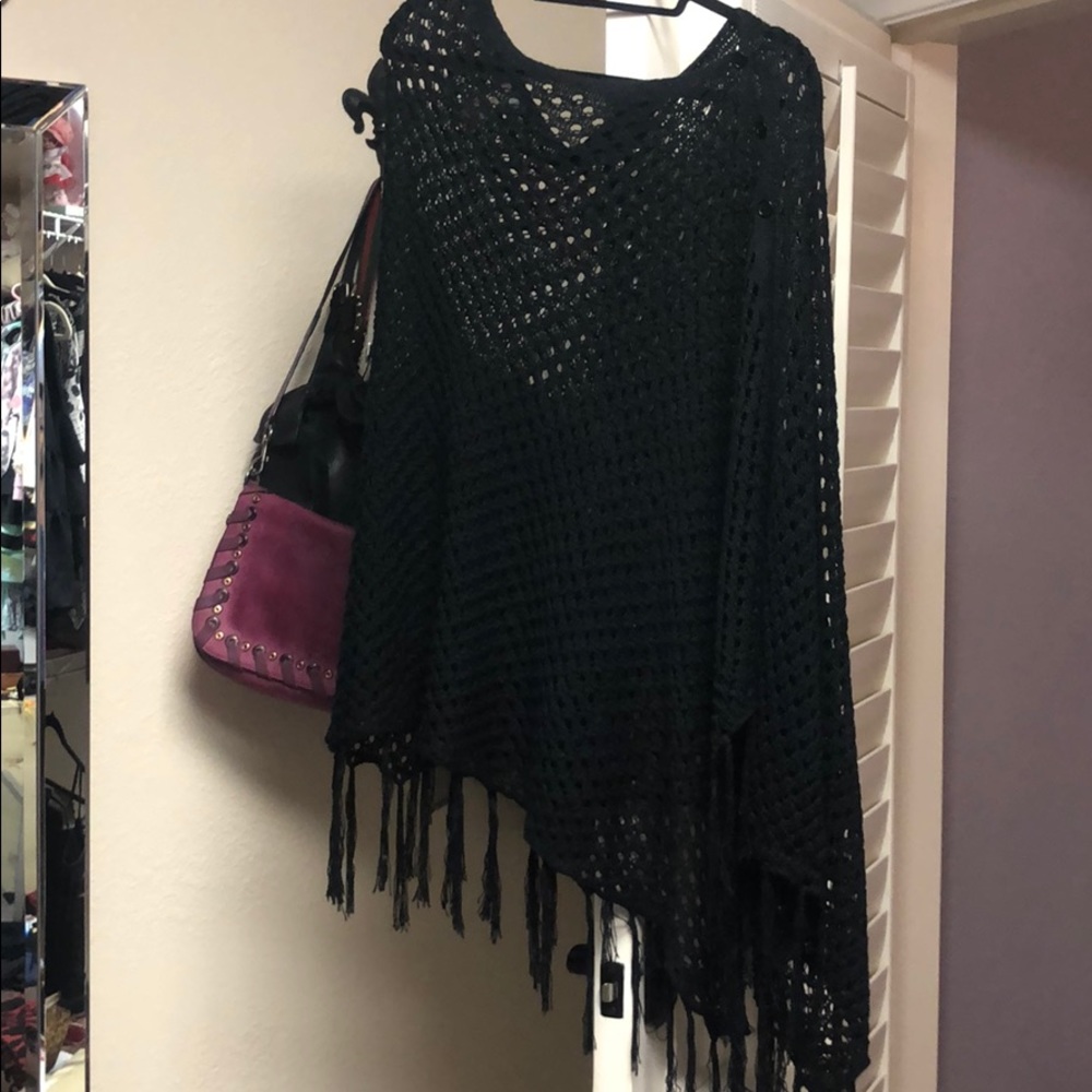 Lularoe shall